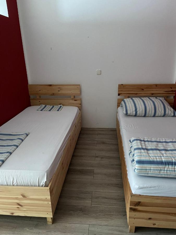 Monteur-Apartment Am Bahnhof Muhlheim am Main 外观 照片